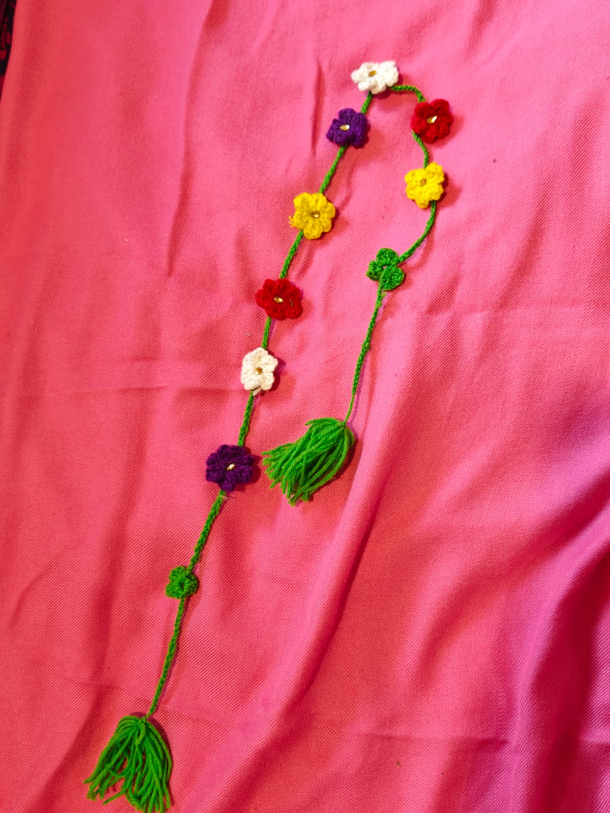 Flower garland hair accessory